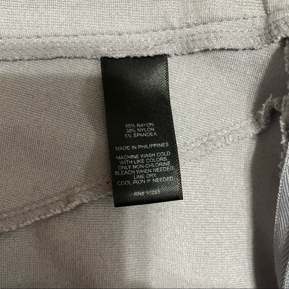 Express Bandage-Style Mini Skirt - Picture 3 of 6